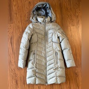 Eddie Bauer Sun Valley down coat